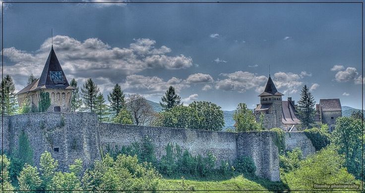 Day 5 : Transfer from bihac to Sarajevo with stops 